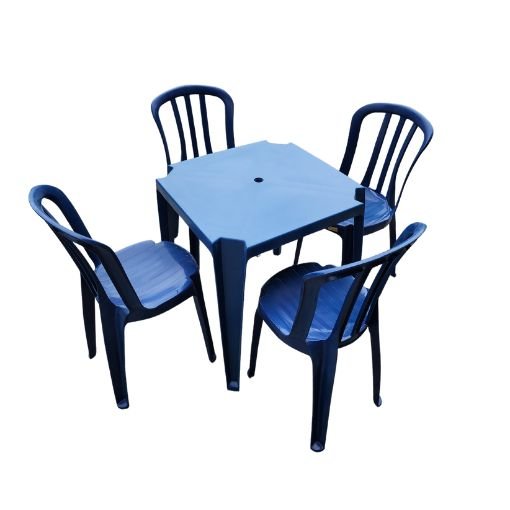 Jogo mesa plastica com 4 cadeira tramontina